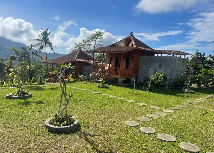 Arta Dani Hotel
